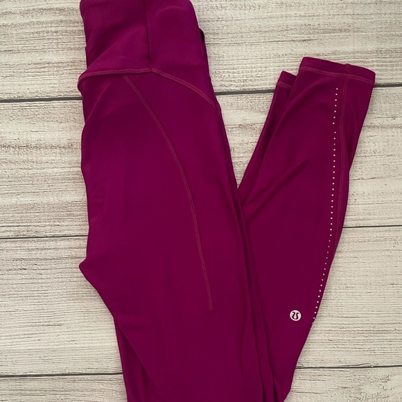 lululemon athletica Pants - LULULEMON Deep FUCHSIA LEGGINGS SIZE 4